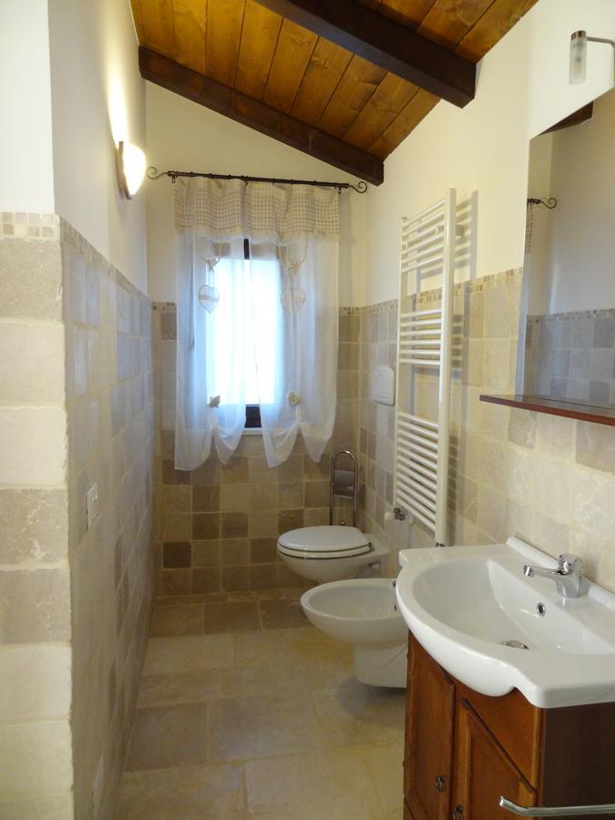 Bed and Breakfast L'Antico Casolare Castellana Grotte Exterior foto